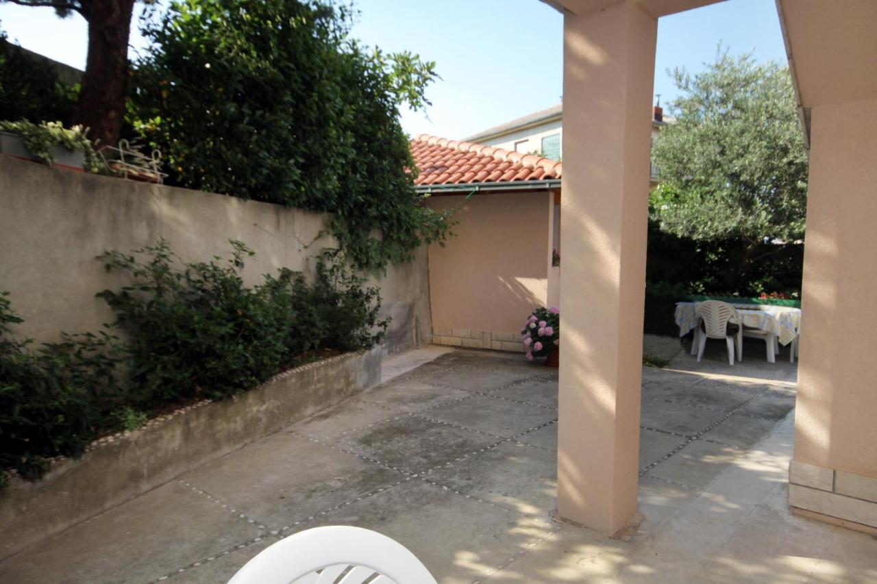 Apartments With A Parking Space Novi Vinodolski - 5587 Exterior photo