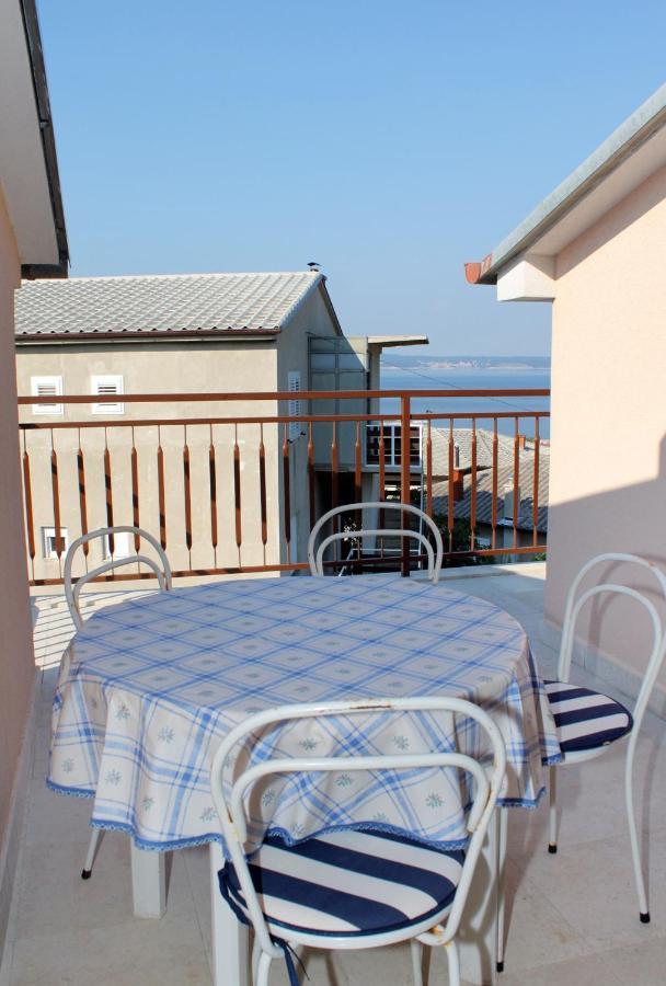Apartments With A Parking Space Novi Vinodolski - 5587 Exterior photo